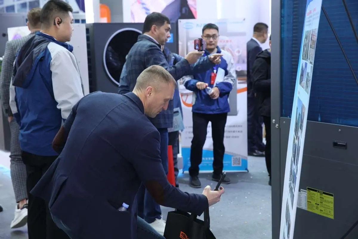 熱泵.webp.jpg 熱泵.webp.jpg