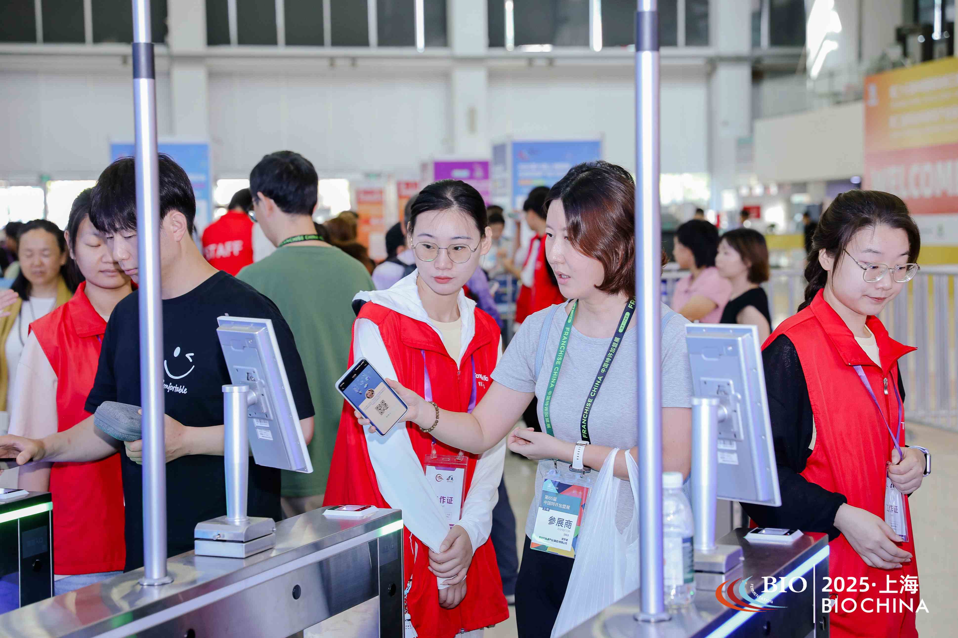 522A3252.JPG 522A3252.JPG