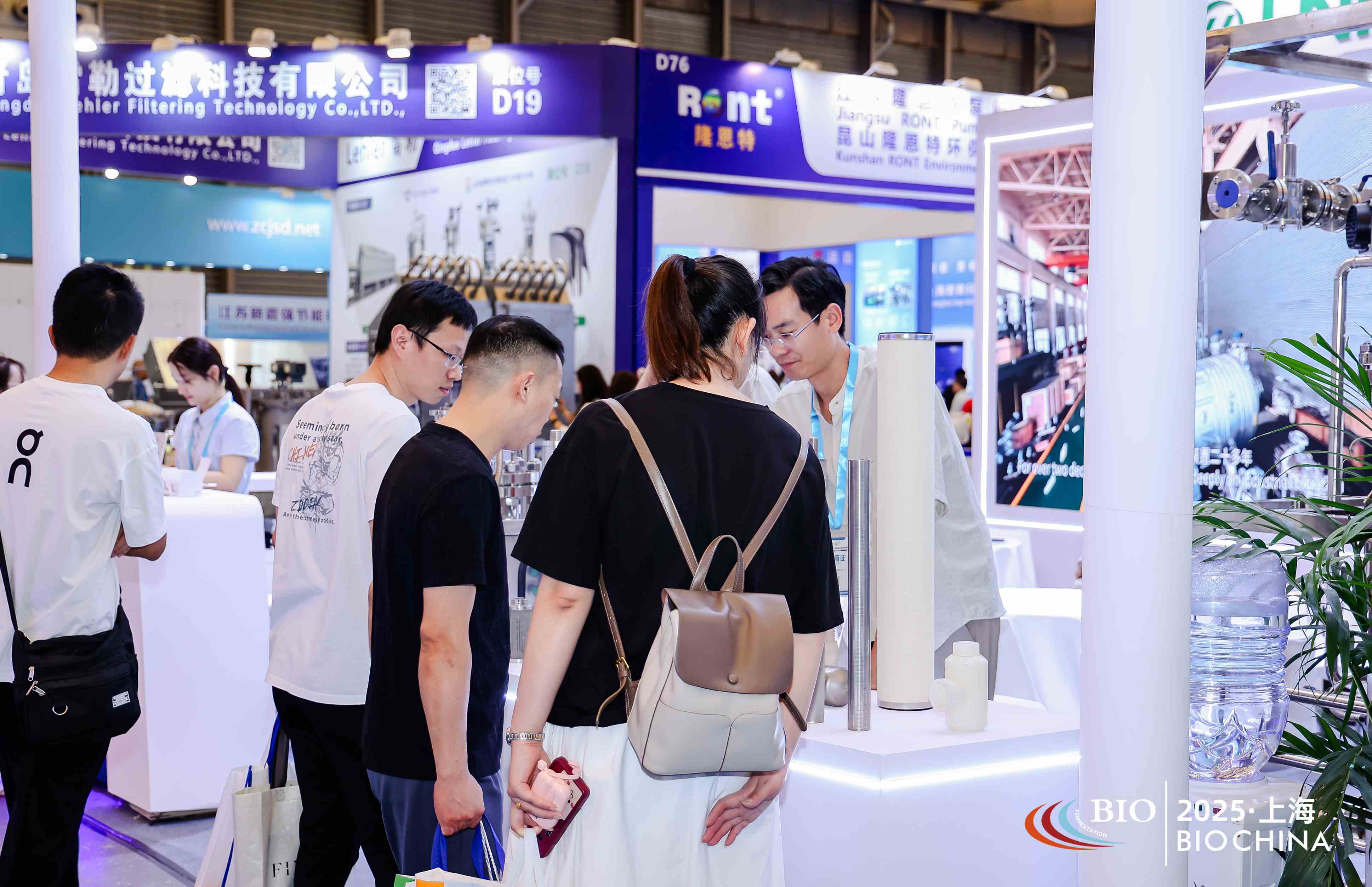 A_XL3799.JPG A_XL3799.JPG