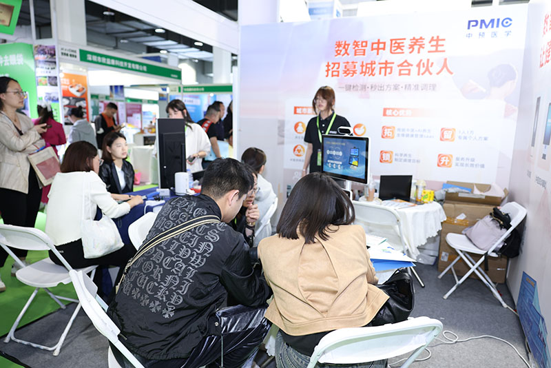 ZCYO8098.jpg ZCYO8098.jpg